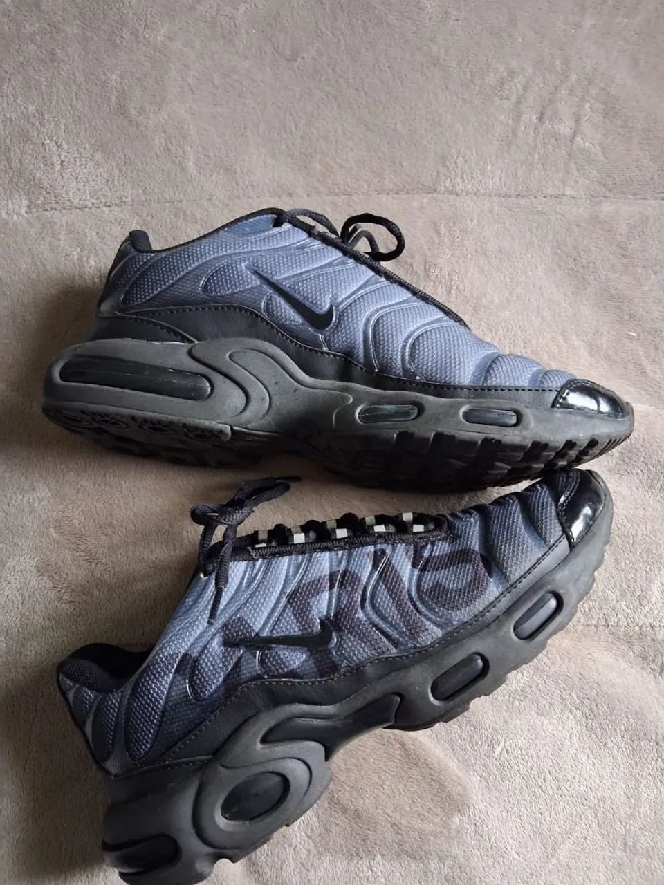 Tênis Nike TN paris
