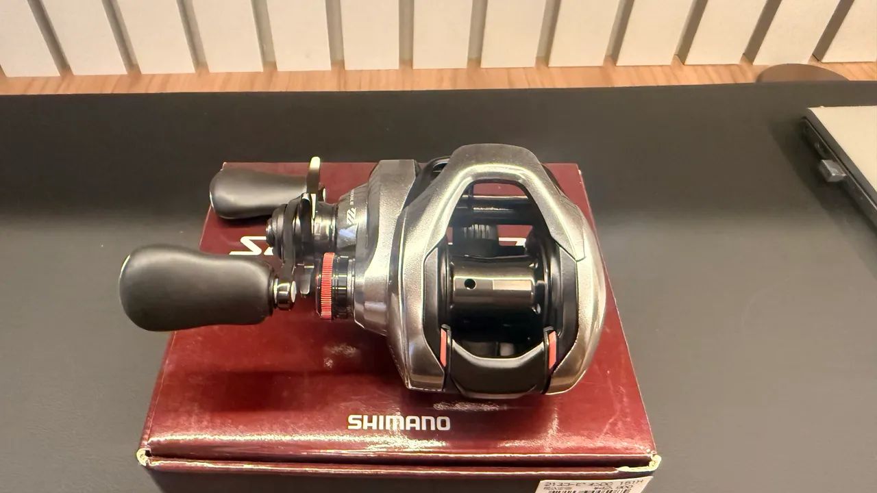 Carretilha Shimano Scorpion DC 151 HG - Manivela Esquerda