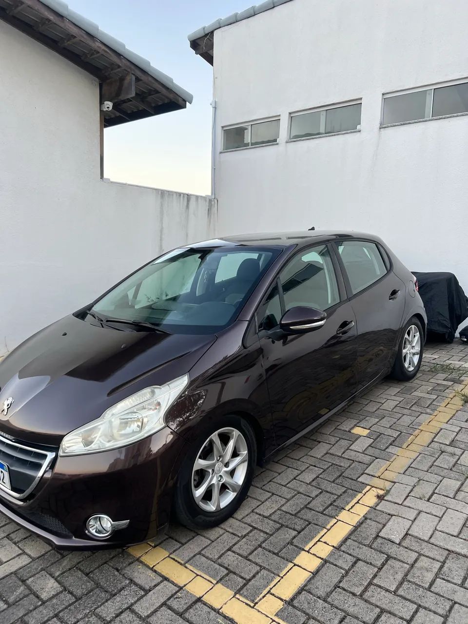Peugeot 208 Active/active Pack 1.5 Flex 8V 5P 2014