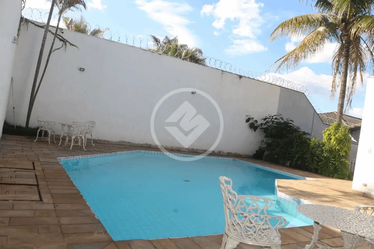 Vendo Casa 3 Quartos com 2 Suítes, Piscina, Edícula e 8 Vagas | Cidade Jardim | Uberlândia - Foto 3