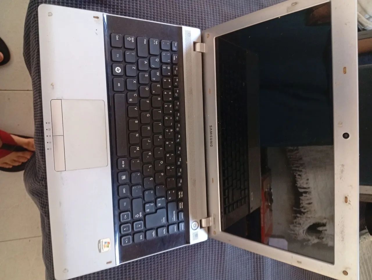 Dois Notebook pra vender 100 reais  - Foto 2