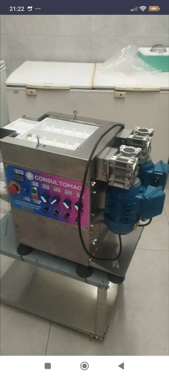Máquina de salgados e doce consultomaq
