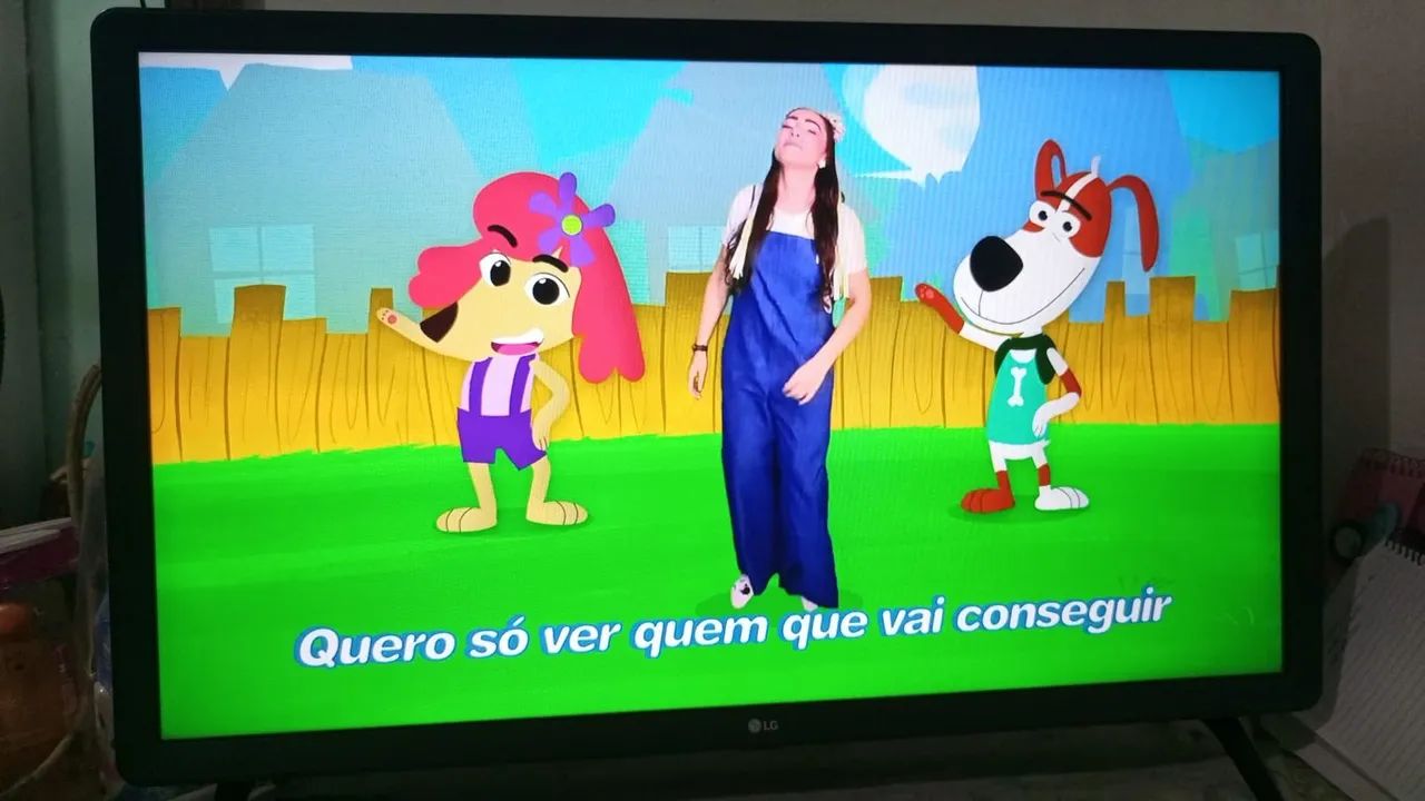 vende se uma tv smart LG 32 polegadas 700 - Foto 3