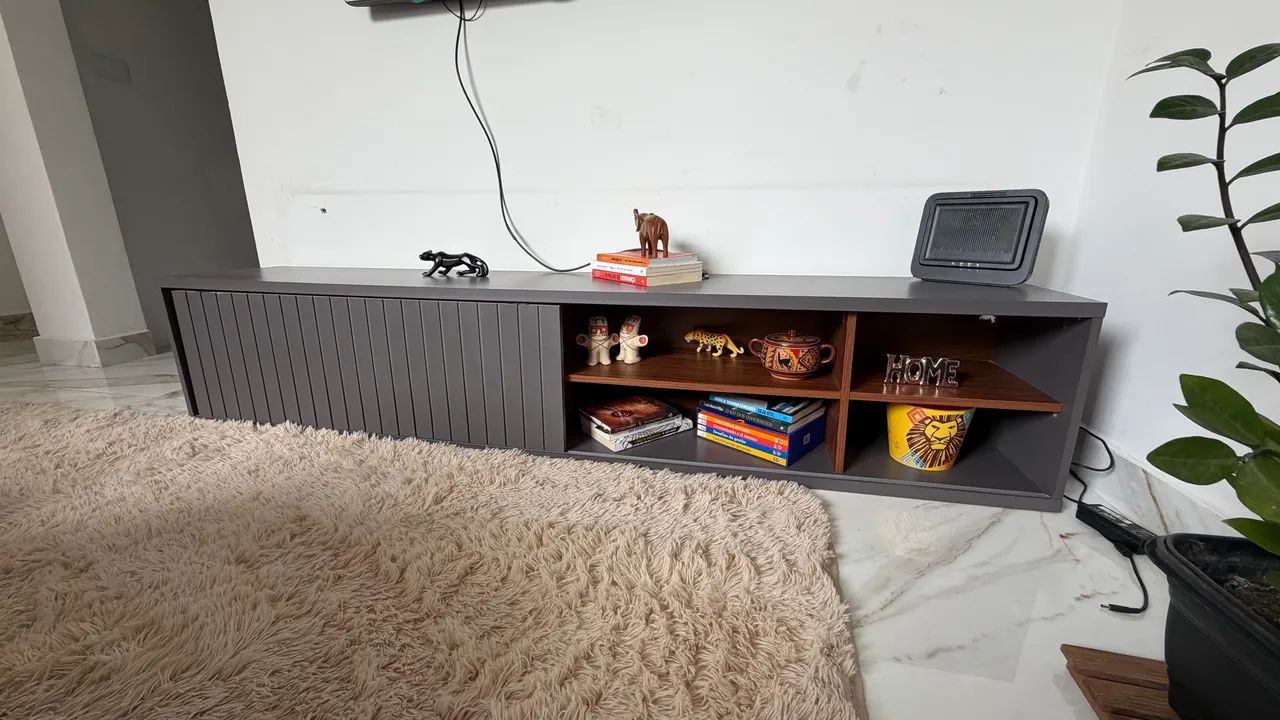 Rack Ripado - Cinza com Madeira parede