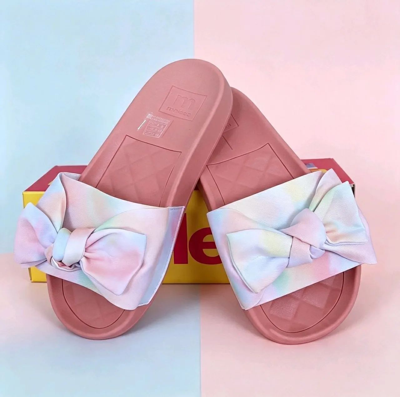 Chinelo slide moleca tie dye  - Foto 2