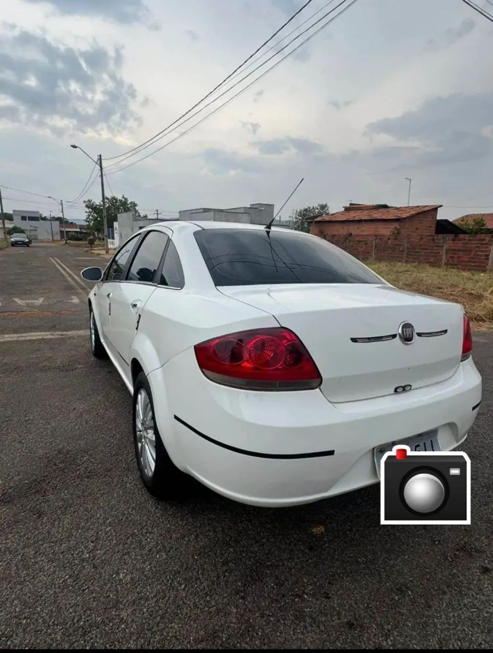 Fiat Linea LX 1.9/ 1.8 Flex 16V 4P 2011 - Foto 3