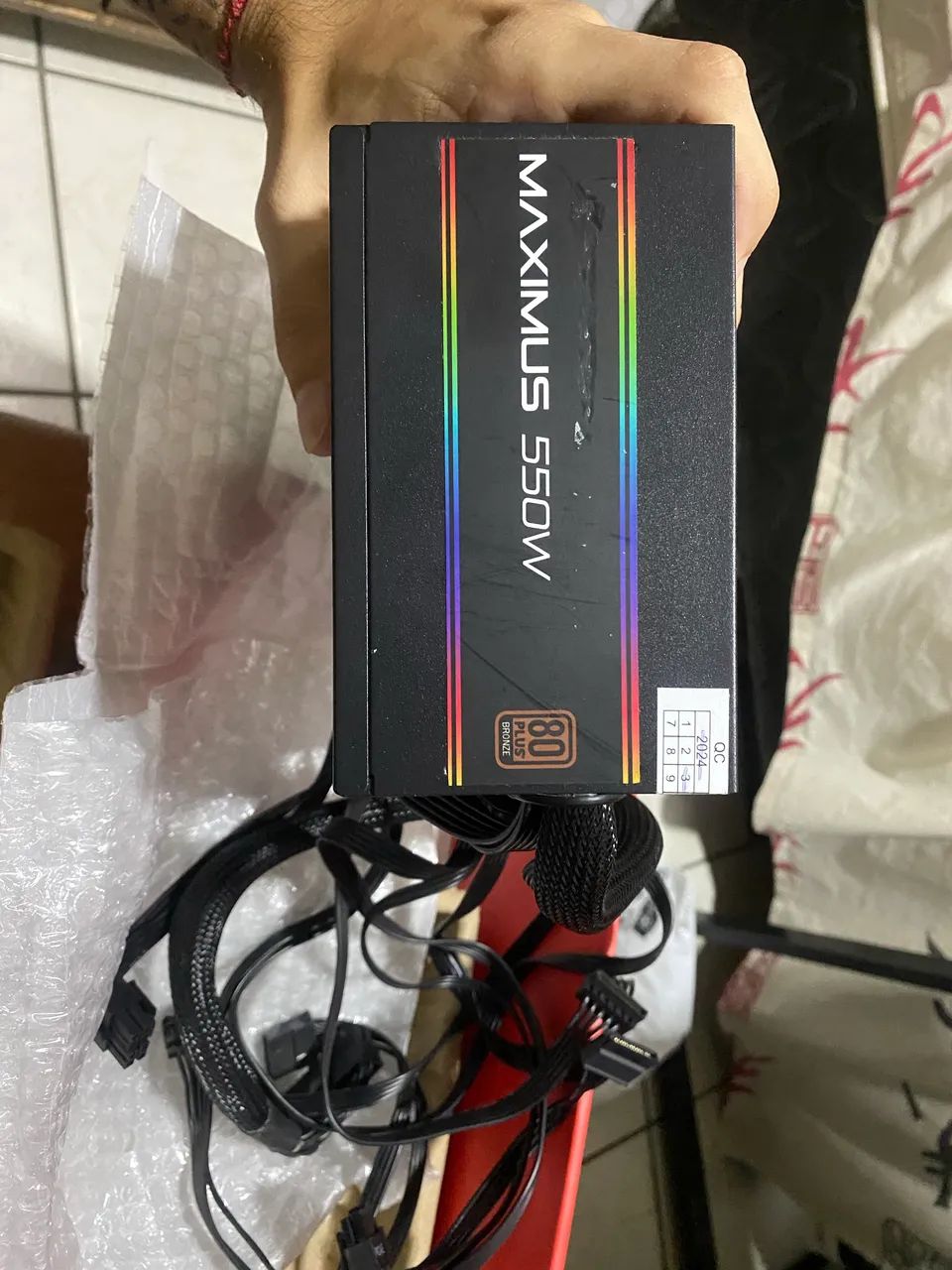 Fonte Real 550W Revenger Maximus RGB - 80 Plus Bronze - Foto 4