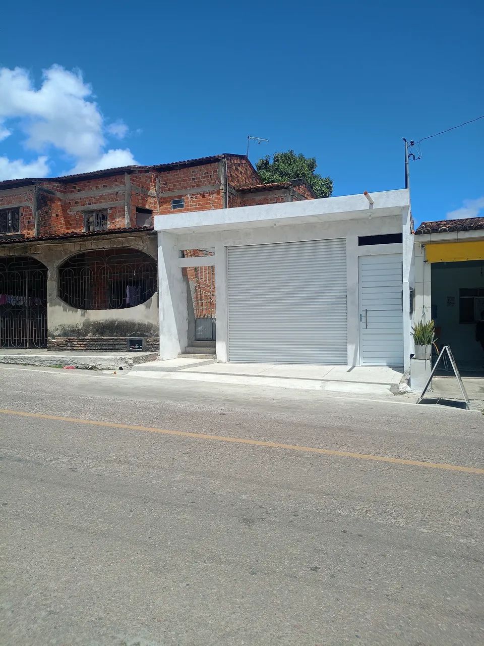 Localizado na cidade de siriri no centro 