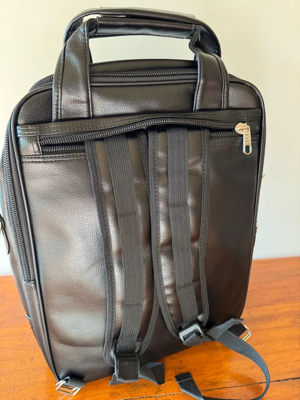 Bolsa executiva para laptop 2 em 1 (mão e mochila) - nova, sem uso - Foto 4
