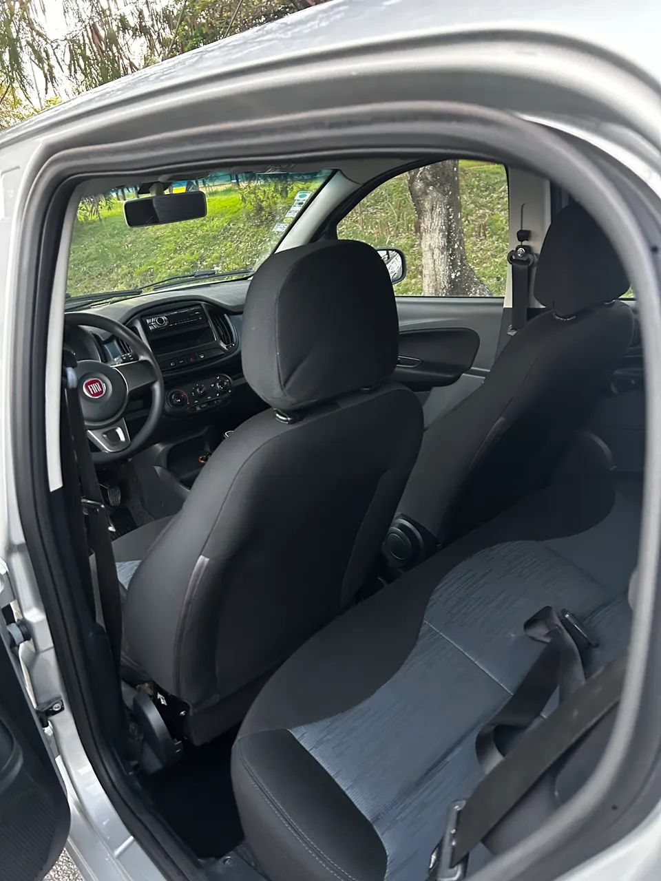 Fiat Uno ATTRACTIVE 1.0 Flex 6V 5p, foto 7 de 7