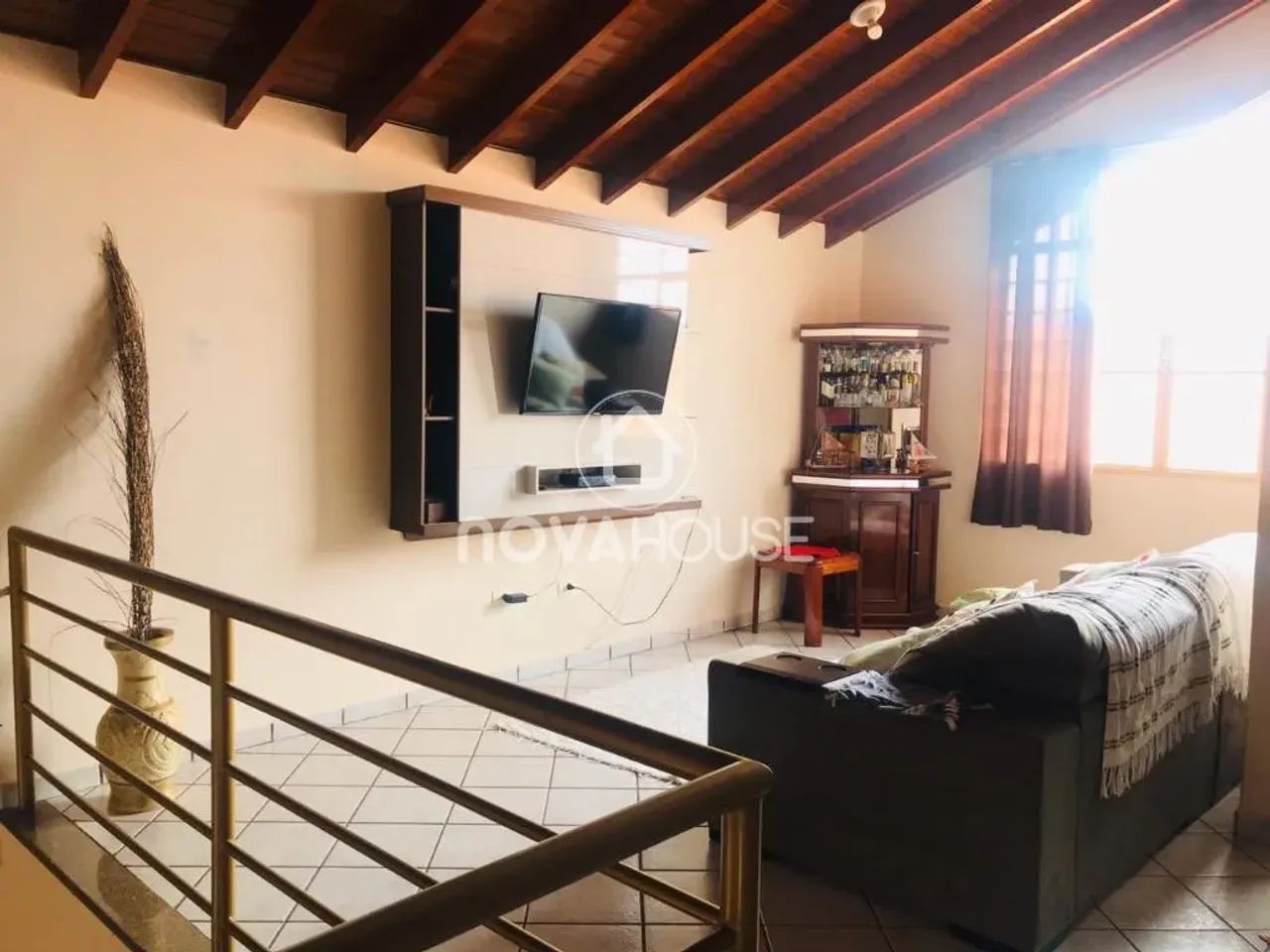 CASA TERREA COM EXCELENTE AREA DE LAZER - Foto 5