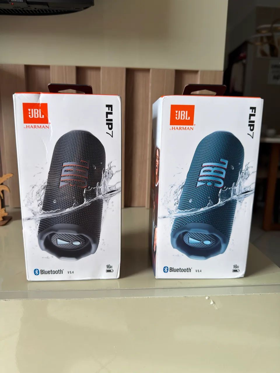 Caixa jbl flip 7 azul lacrada  - Foto 2