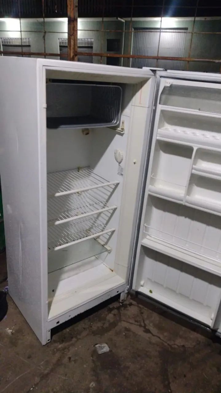 Vendo geladeira  - Foto 2