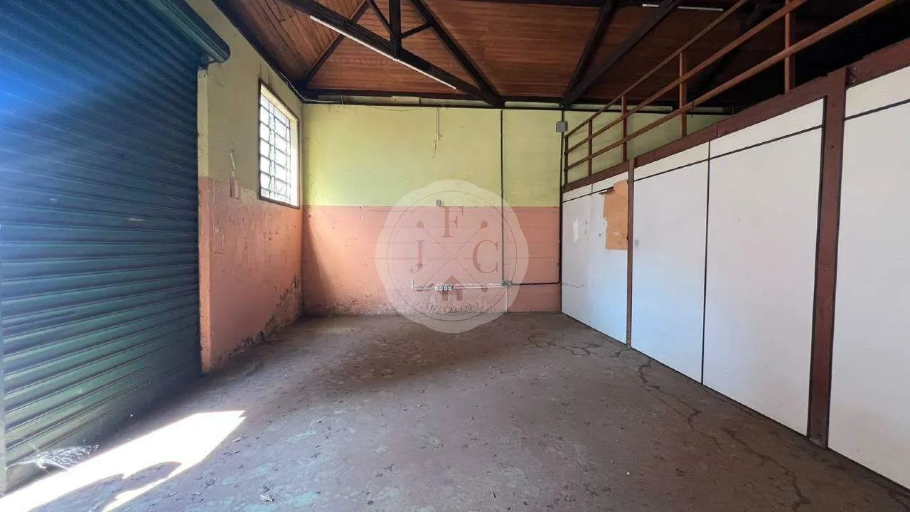 Imóvel comercial - 273m² - Venda - Vila Seixas