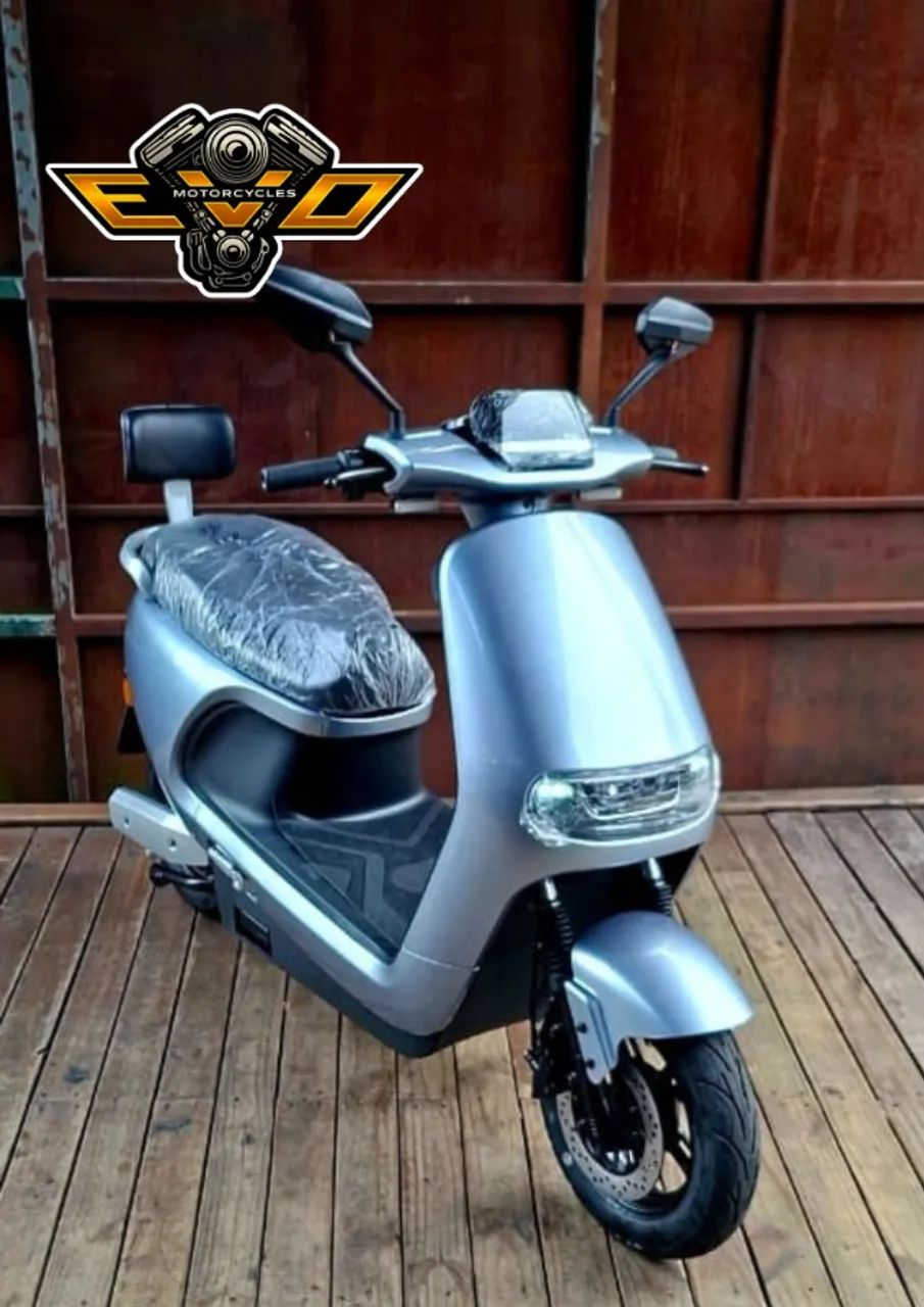 Scooter Elétrica B09