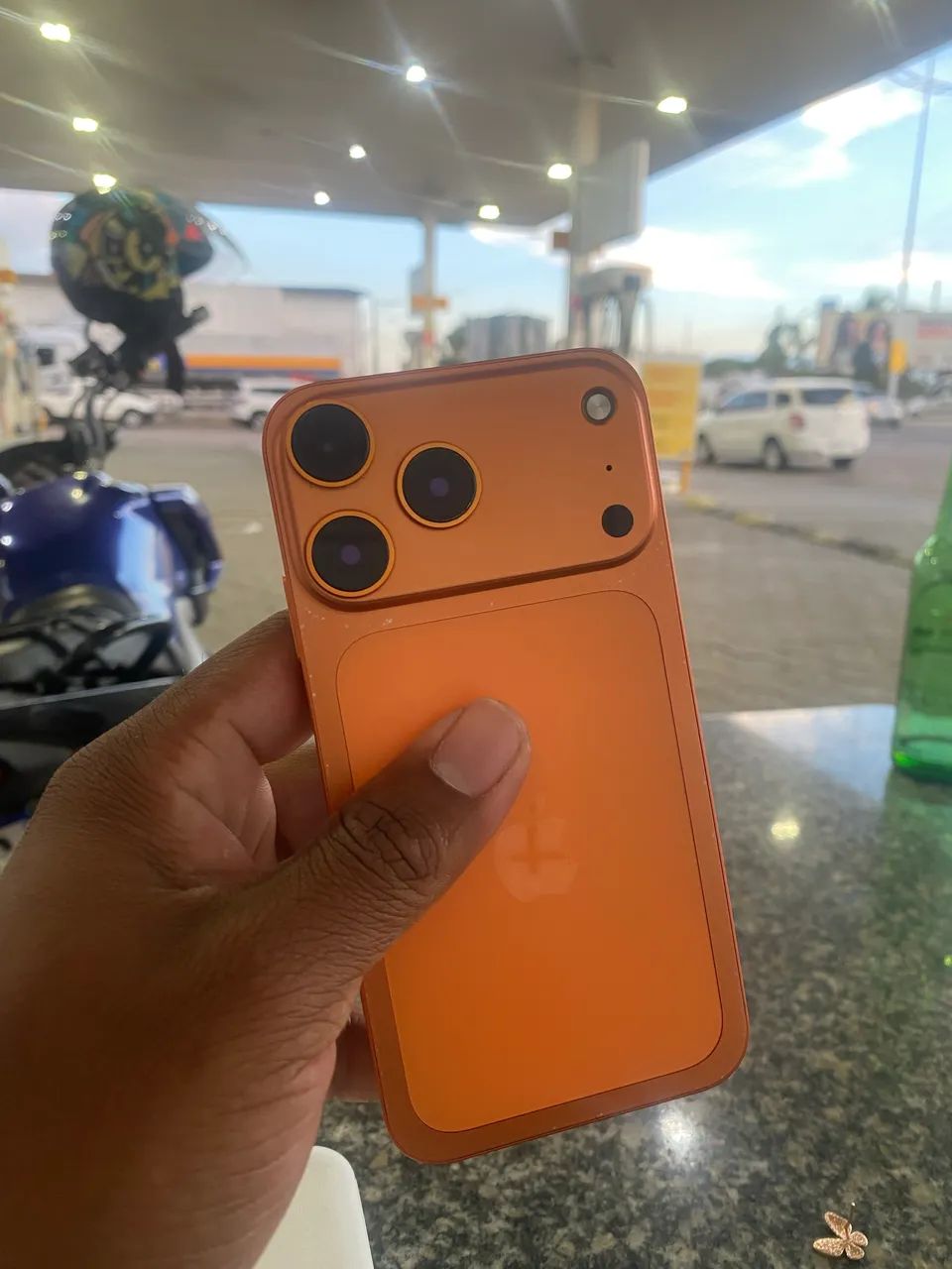 iPhone XR na carcaça do 17 pro  - Foto 4