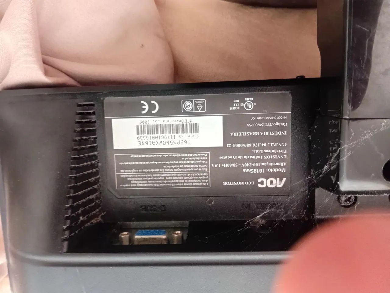 Monitor 15 polegada AOC