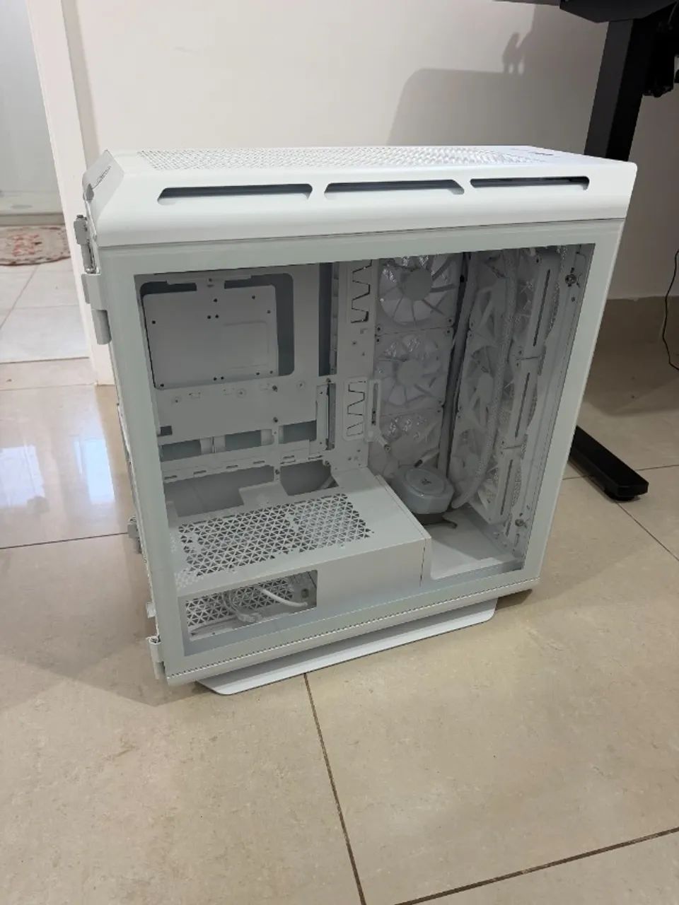 Gabinete Gamer Corsair 5000T, Lateral em Vidro temperado, c/ Water Cooler e Fans Corsair
