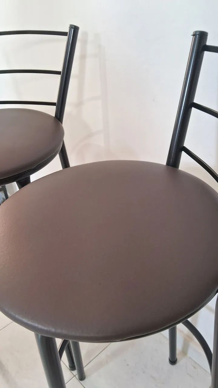 Kit com 2 banquetas bistrô - Foto 3