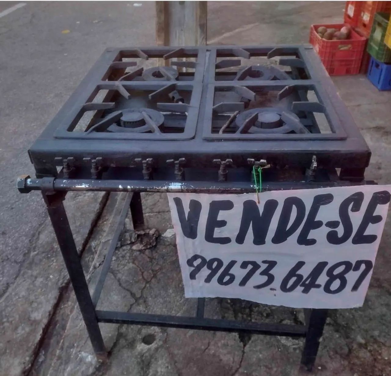 Fogão industrial 4bocas bem consevado no preço