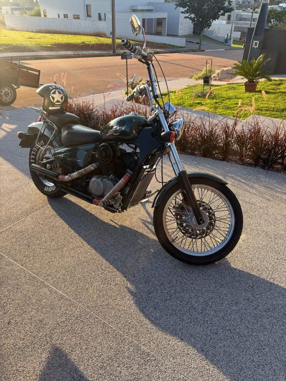 Shadow 600