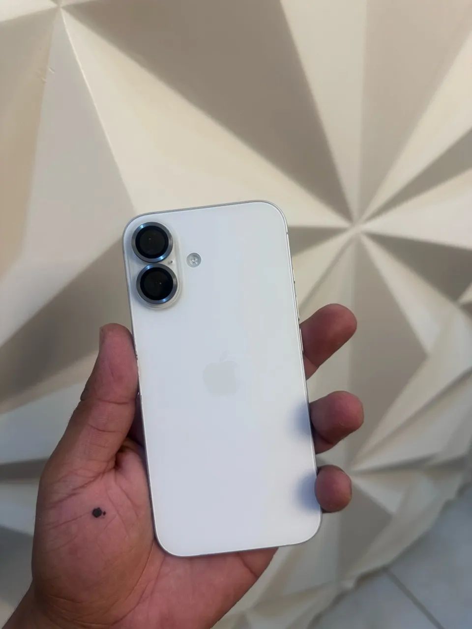 iPhone 16 - 128gb Branco - Foto 2