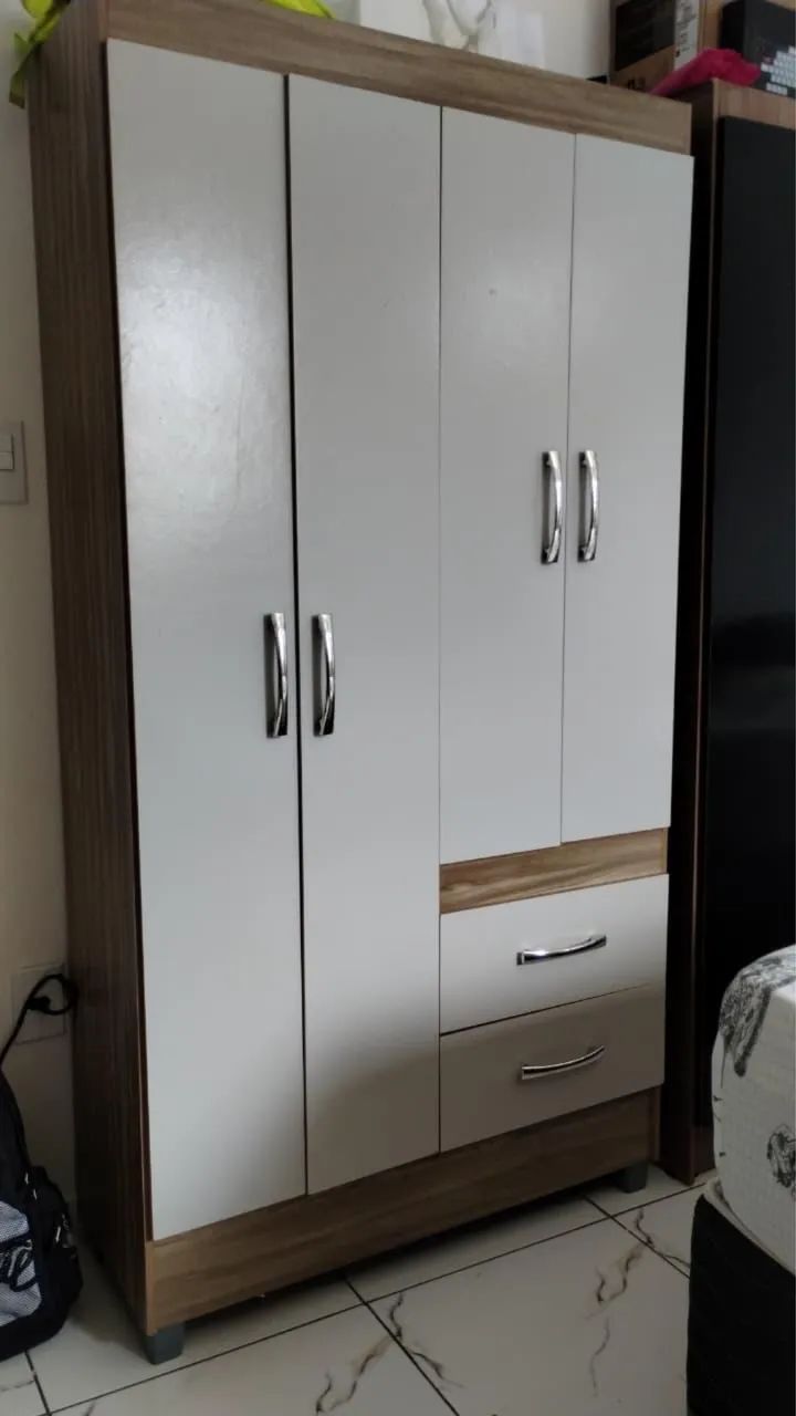 Guarda roupa solteiro