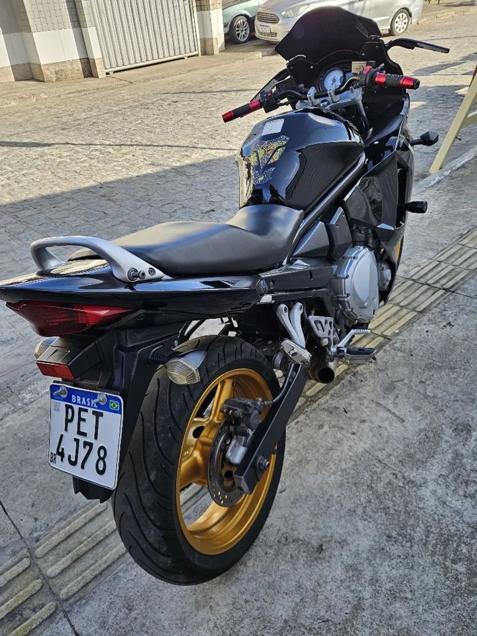 Suzuki GSXf 650cc 2011 - Foto 2