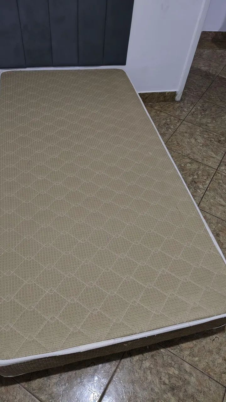 Vendo base cama Queen castor  - Foto 3