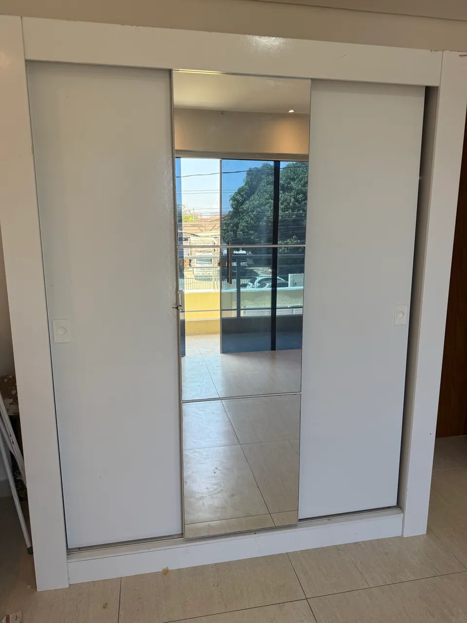 Vendo guarda roupa casal