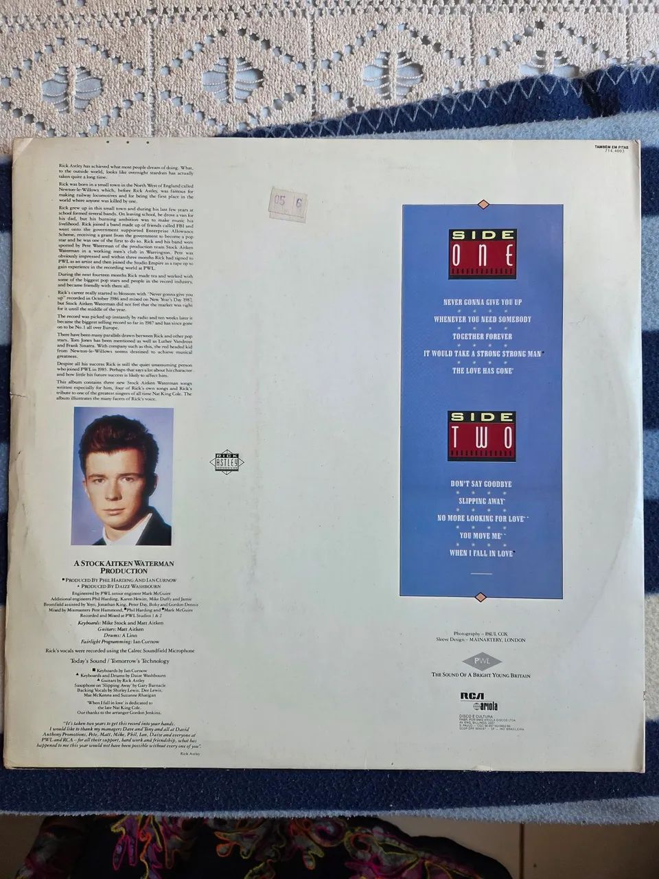 LP Vinil - RICK ASTLEY - Whenever you need somebody + LP Carly Simon - Coming Around again - Foto 3