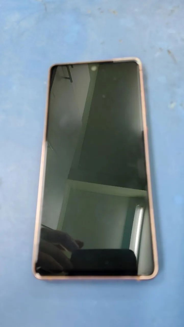 Celular para retirada de peças Samsung s20FE