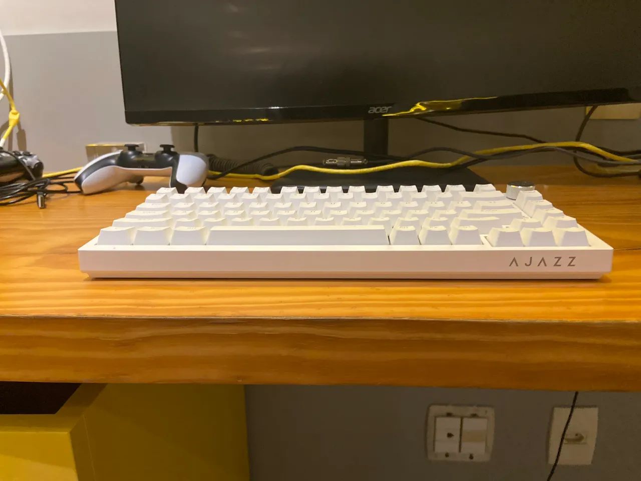 Teclado ajazz AK820 novo - Foto 2