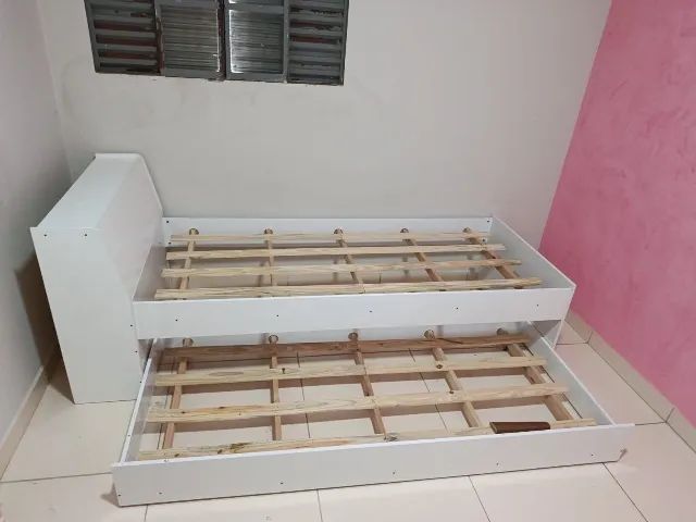 Bicama com bau + guarda roupa solteiro 