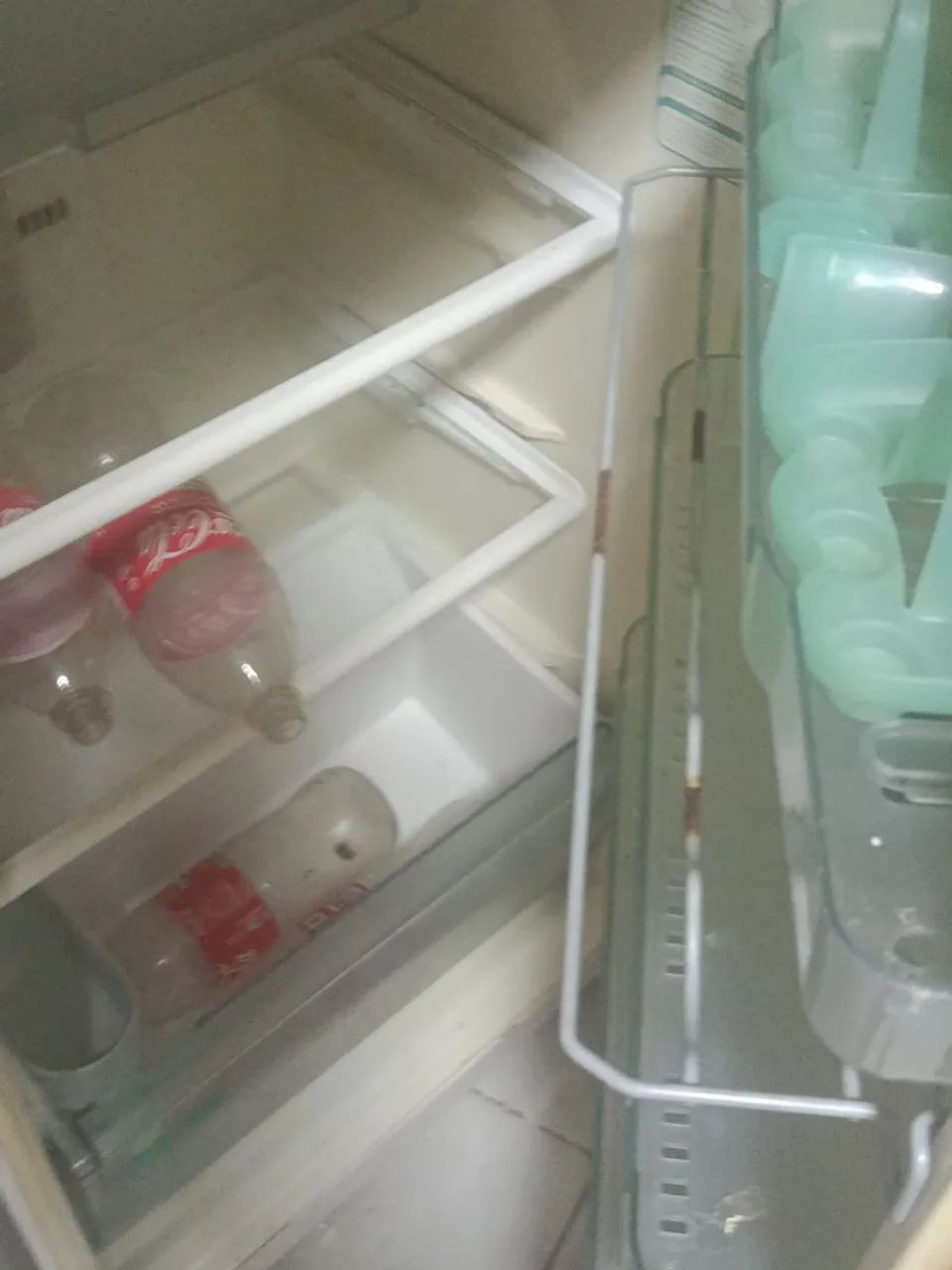 Vende-se Geladeira com defeito. - Foto 2