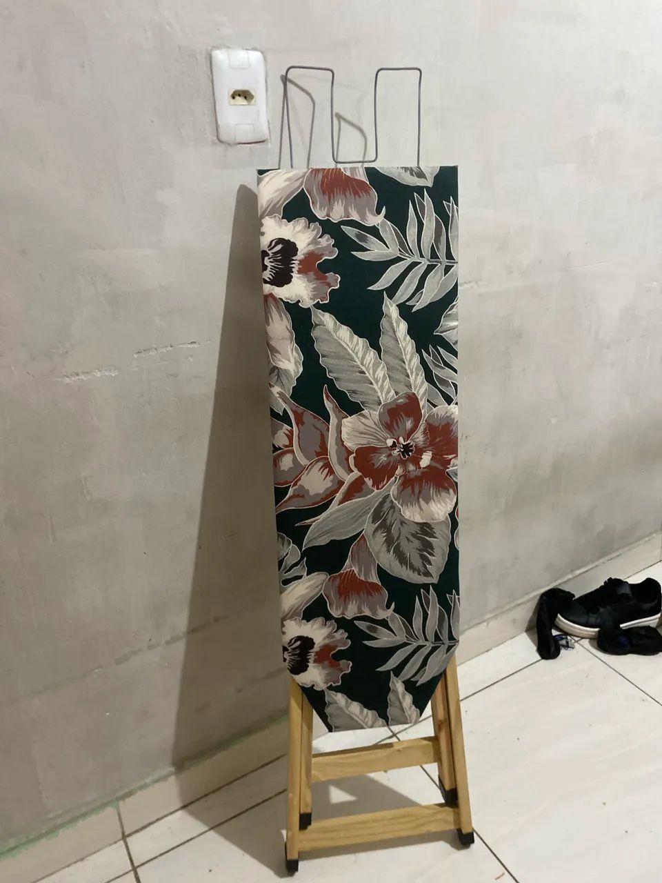 Mesa de passar roupa  - Foto 2