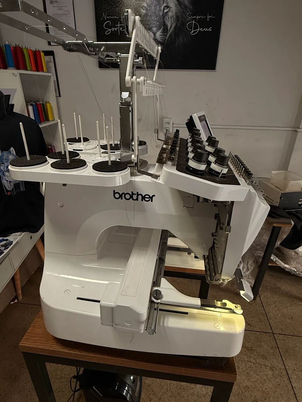 Máquina de bordar brother - Foto 5