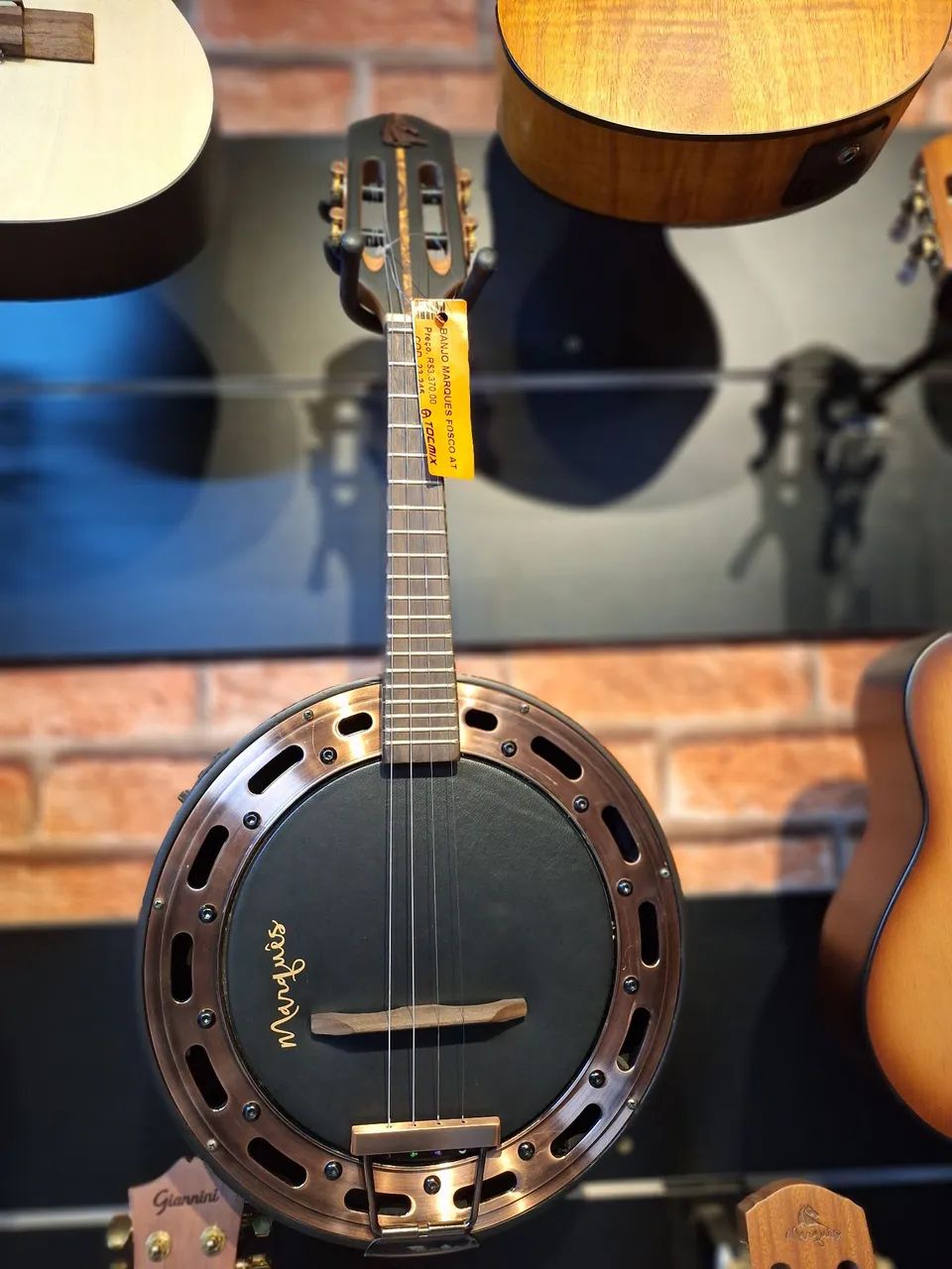 Banjo Marquês fosco