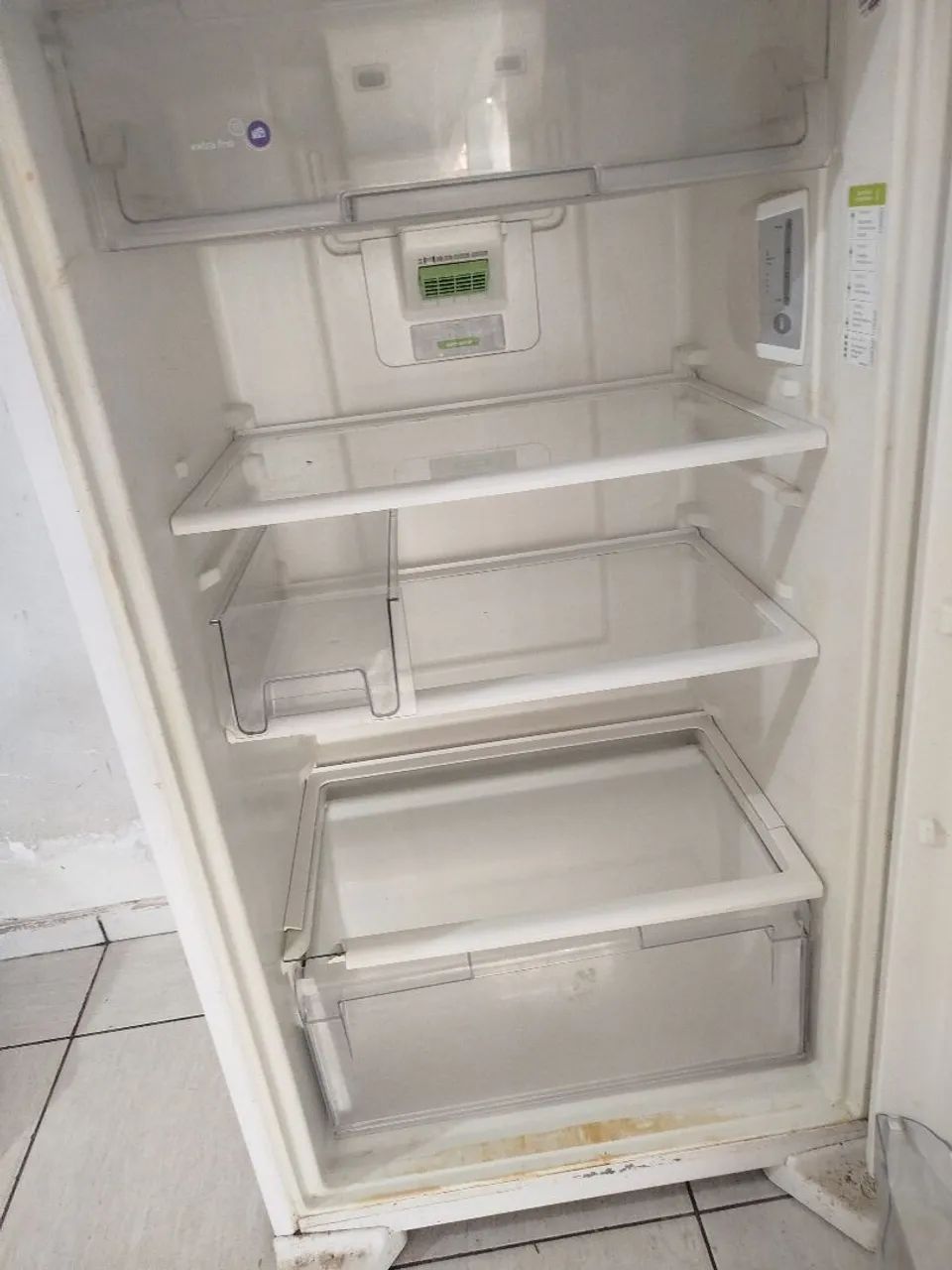 Geladeira Consul danificada  - Foto 2