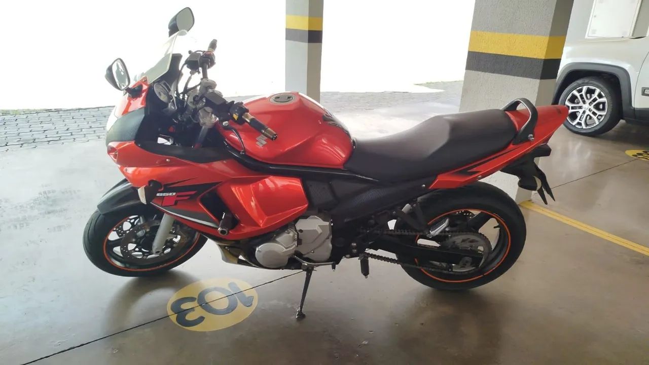 Suzuki GSX 650F 2011 - Foto 5