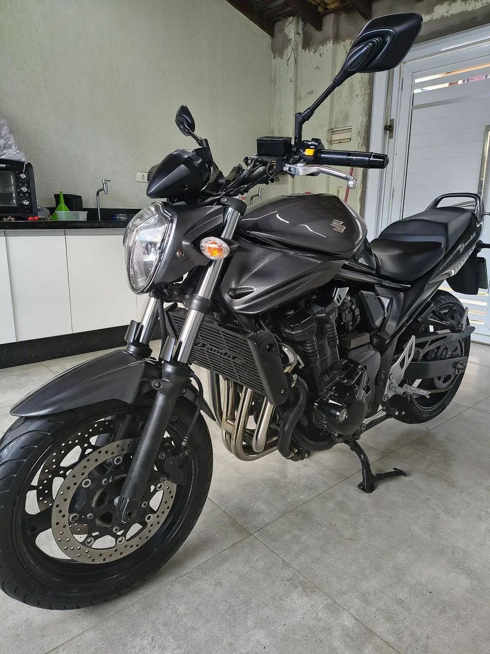 Bandit 650N