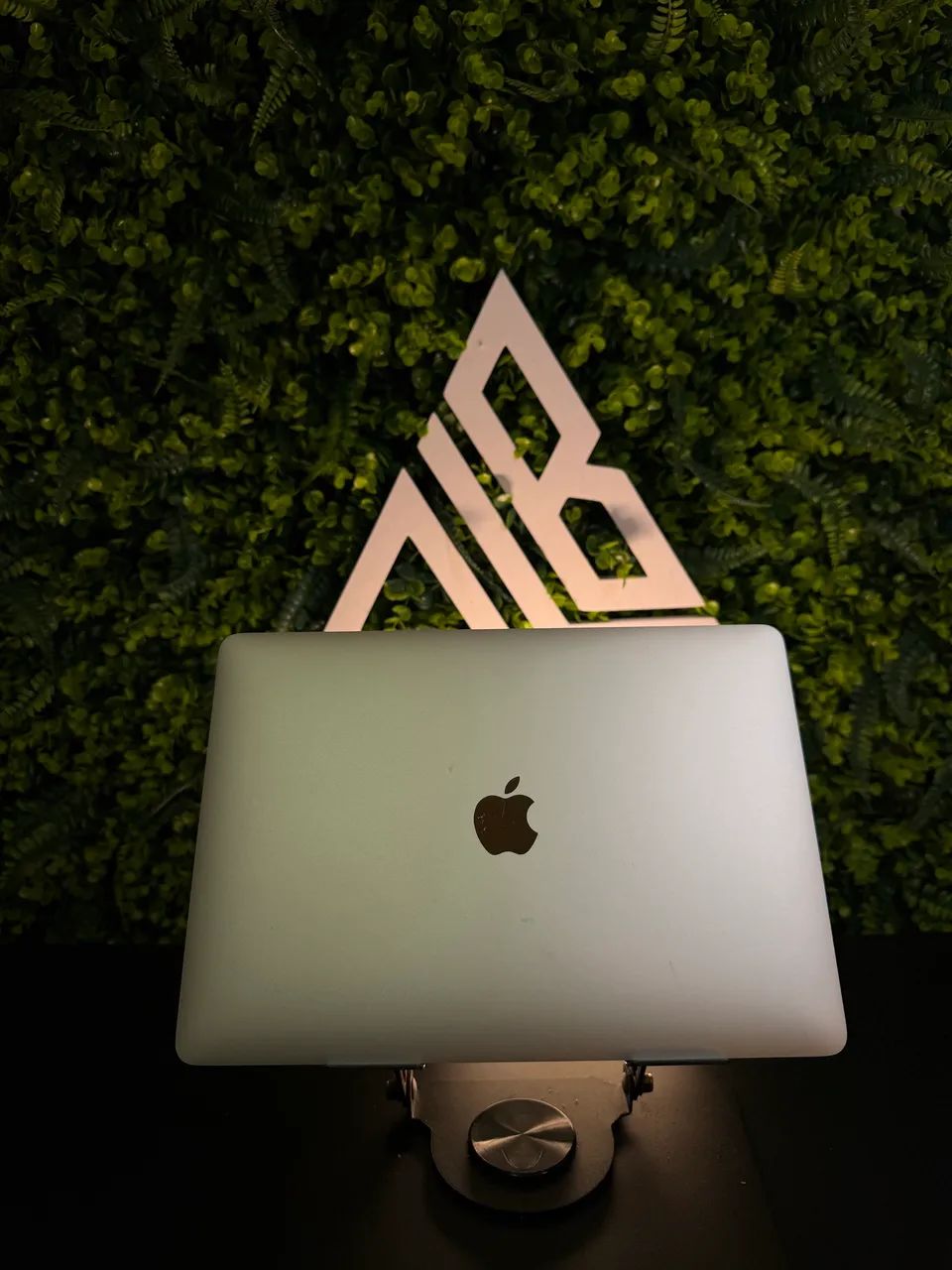 MACBOOK AIR RETINA 2019 A1932 I5 8GB 256GB SSD SONOMA + CARREGADOR