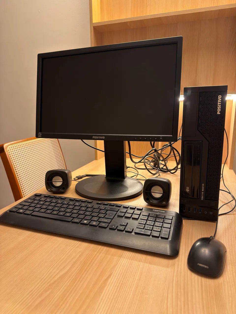 Pc positivo core i5 + ssd+ Hd + 8gb de ram + monitor 9,8 - Foto 2