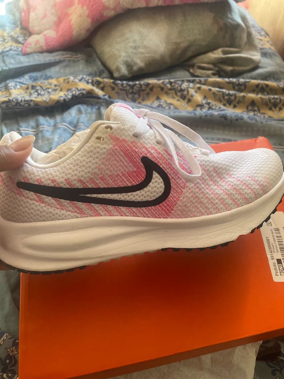 Tênis rosa Nike - Calçados - Oswaldo Cruz, Rio de Janeiro