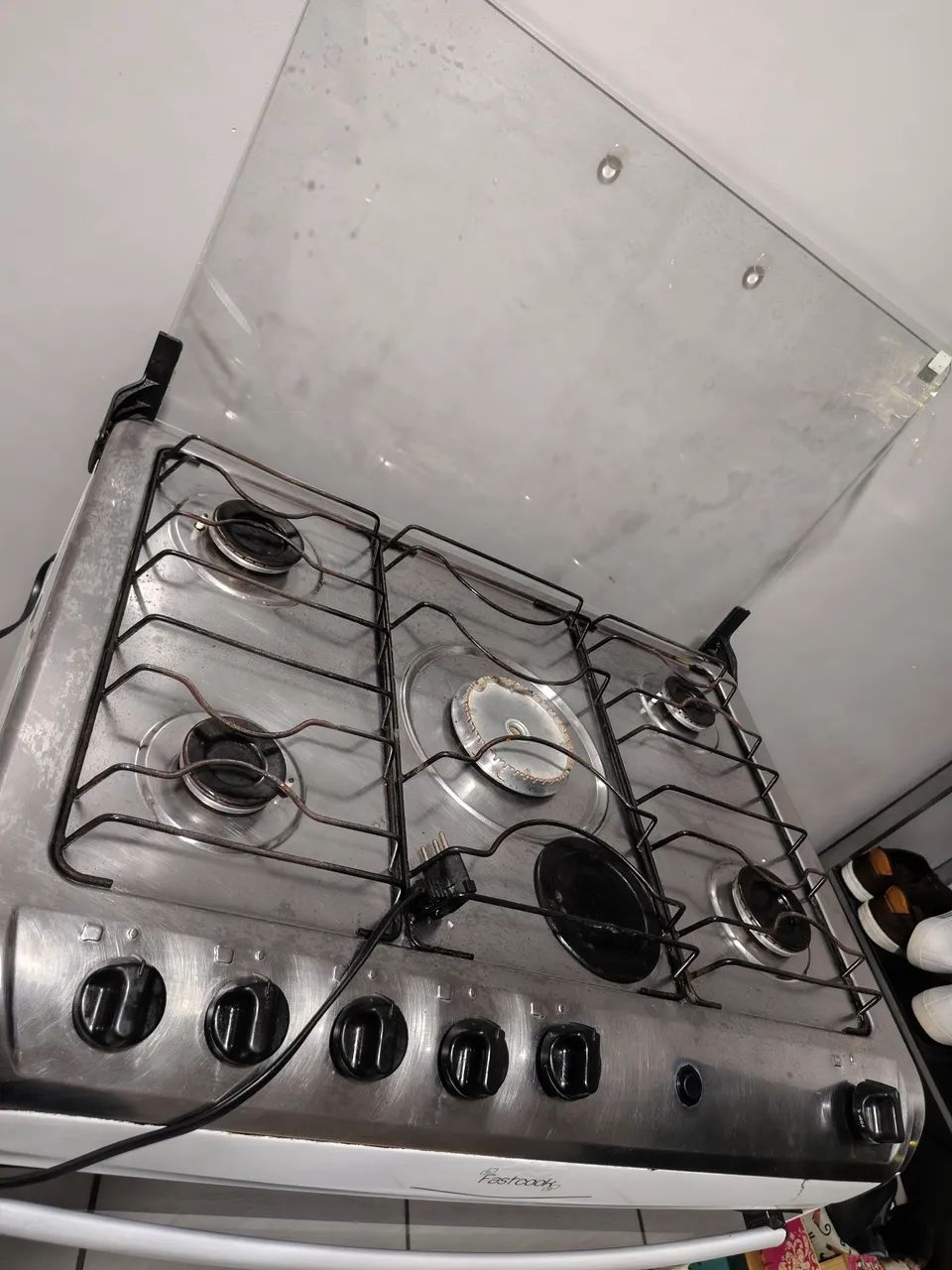 Fogão 5 bocas - Usado - Foto 3