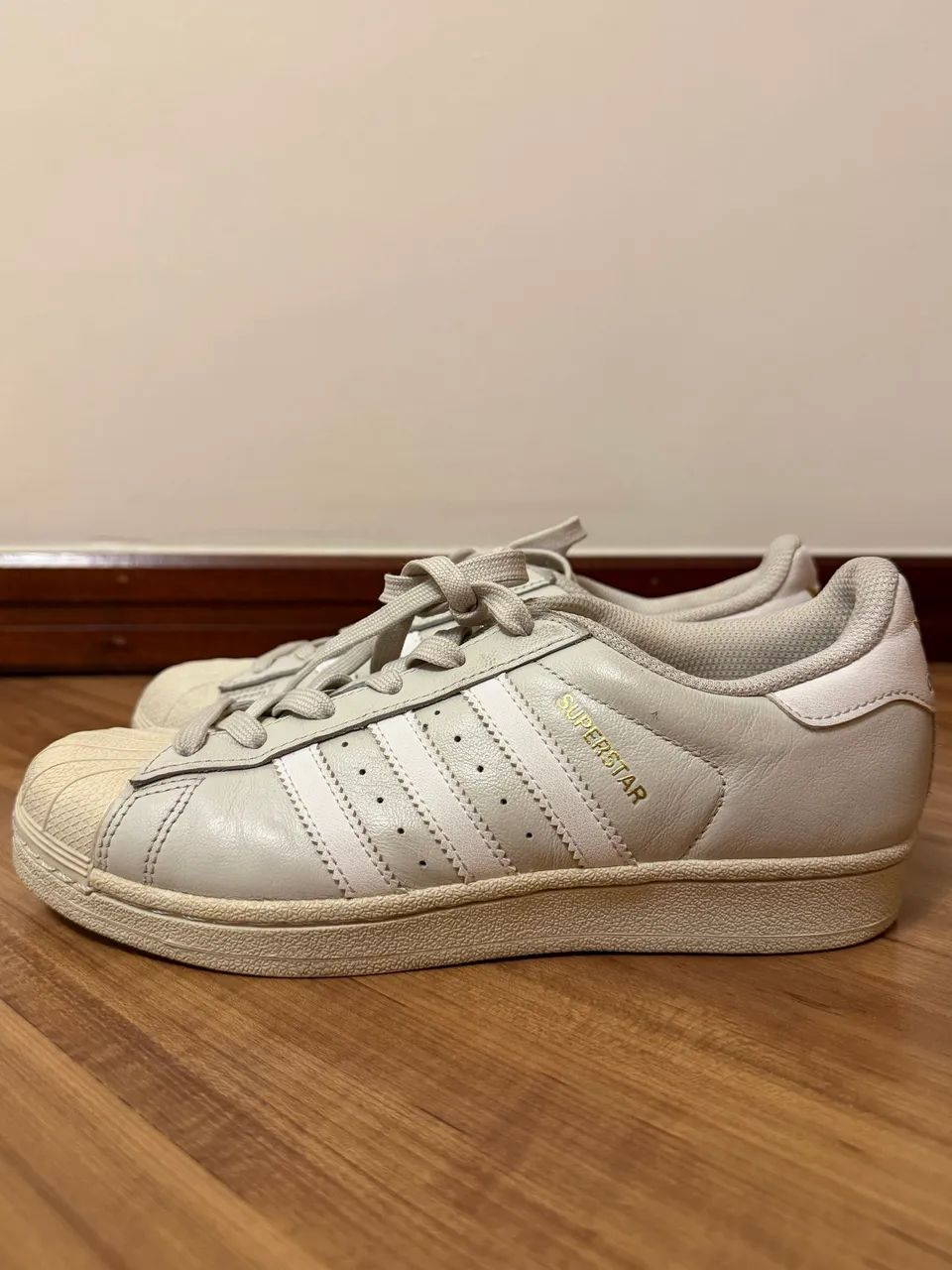 Tênis Adidas Superstar