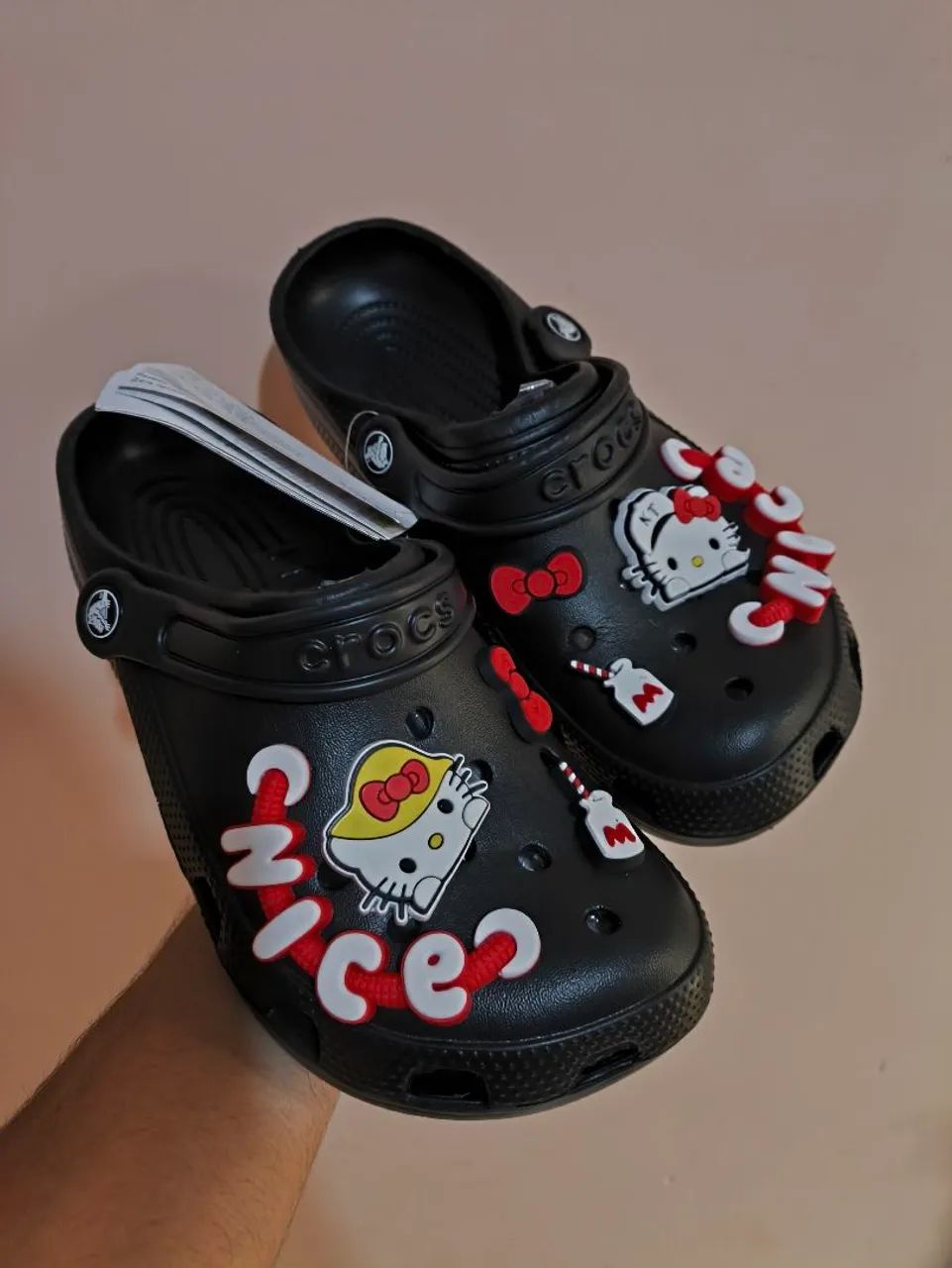 Crocs Hello Kitty preto 39/40 edição limitada