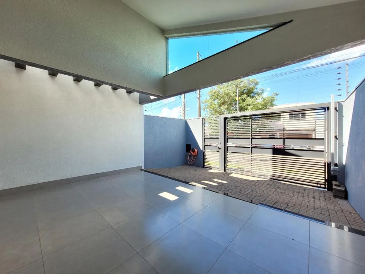 Casa para alugar em Maringá, Jardim Colina Verde, com 3 quartos, com 99.56 m² - Foto 3