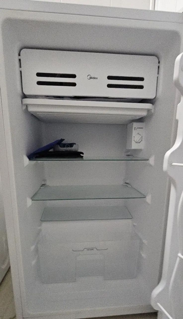 Frigobar Midea Branco com Congelador - Foto 3