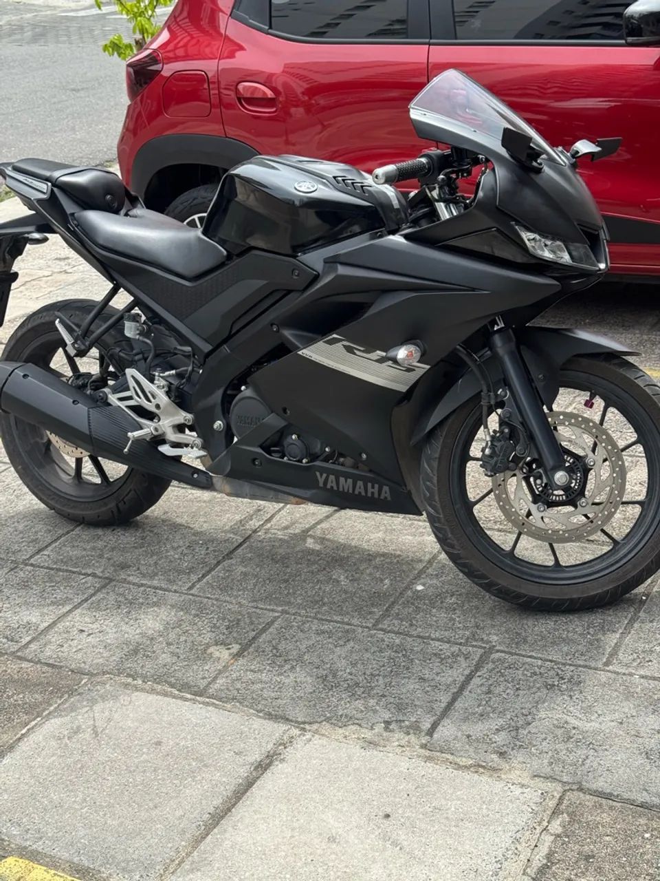 Yamaha R15 2024 - Foto 2